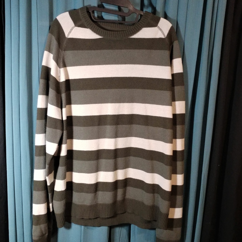 🌿2 for $20🌿 Mens Aeropostale Striped Sweater XL